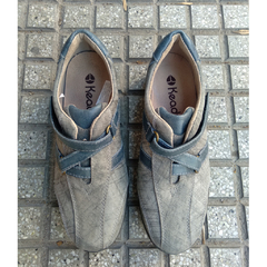 Cuero Gris