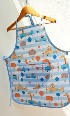 Delantal IMPERMEABLE animales y aviones - comprar online