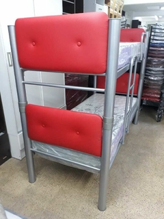 CAMA SUPERPUESTA DE CAÑO. TAPIZADA - comprar online