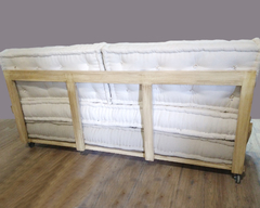 Base de colchón con respaldo Sendai whells madera sustentable
