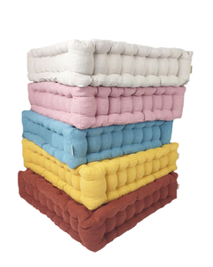 Almohadón de piso tatami cuadrado puff artesanal sustentable - FENIX manufactura de muebles