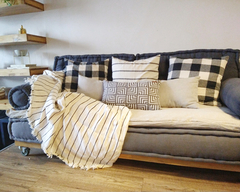 Pillow Protector con funda desmontable sustentable - FENIX manufactura de muebles