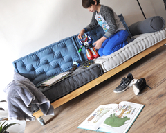 Base de colchón con respaldo Sendai whells madera sustentable - FENIX manufactura de muebles