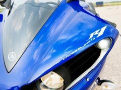 YZF-R1 - comprar online