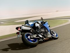 YZF-R1 en internet