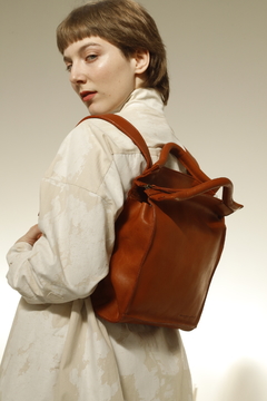 Geometric Backpack Small 2 Suela ( PRE ORDER) - comprar online