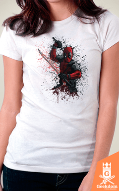 Camiseta Deadpool - Sangue - by Albertocubatas | Geekdom Store | www.geekdomstore.com 