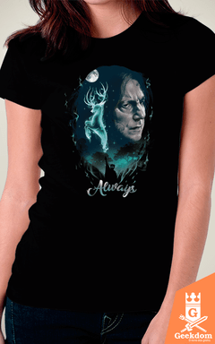 Camiseta Harry Potter - Mágica Sempre - by Vincent Trinidad Art | Geekdom Store | www.geekdomstore.com