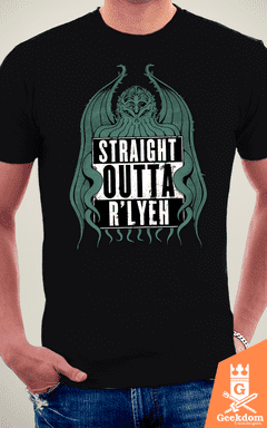 Camiseta Straight Outta R'lyeh - by Pigboom na internet