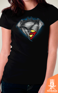 Camiseta SuperBat - by RicoMambo | Geekdom Store | www.geekdomstore.com