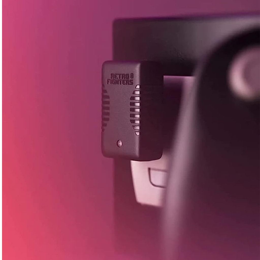 The BladeGC is a different take on GameCube controllers - Rice Digital