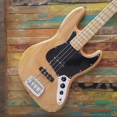 G&L Bajo JB Natural USA - Maple - comprar online