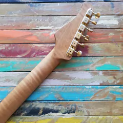 Imagen de XOTIC STRAT XSC1 (S-S-S) Mary Kaye Blonde