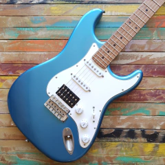 XOTIC STRAT XSCPRO-2 (S-S-H) Lake Placid Blue - comprar online