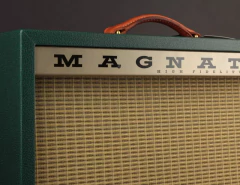 MAGNATONE PANORAMIC STEREO 2X10 COMBO (DARK GREEN) - tienda online