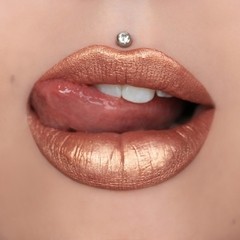 Imagen de Jeffree Star Cosmetics Velour Liquid Lipstick