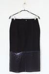 FALDA NEGRA CON ESTAMPADO EN TEJIDO PLANO // Ref: IKA - tienda online