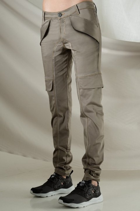 PANTALÓN CARGO COLOR TAUPÉ // Ref: SECUENCIA en internet