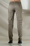 PANTALÓN CARGO COLOR TAUPÉ // Ref: SECUENCIA - tienda online