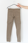 PANTALÓN CARGO COLOR TAUPÉ // Ref: SECUENCIA