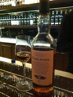 Whisky Single MalT Blair Athol 12 Años En Estuche. en internet