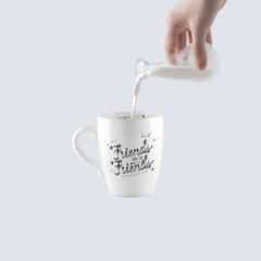 Taza Bombé - Friends will be Friends en internet