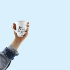Taza Bombé - “Jugo de Tomate Frío” Manal - ENUNPUNTO tazas y vasos de diseño