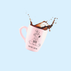 Imagen de Taza Bombé - Piensa menos, Sonríe más