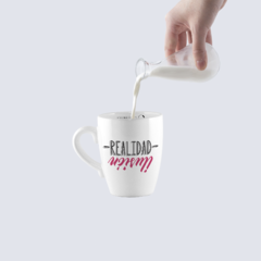 Taza Bombé - Realidad - Ilusión - comprar online
