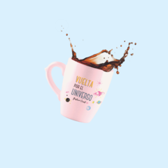 Taza Bombé - Vuelta por el Universo | Gustavo Cerati | - ENUNPUNTO tazas y vasos de diseño