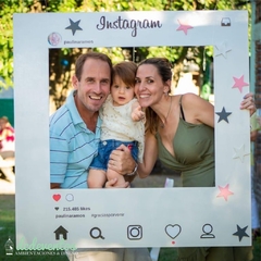 Pack Selfies divertidas: Marco polaroid XL + carteles con frases + accesorios en internet