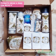 COMBO BODA: INVITACIONES + BUZÓN + 2 KITS DE BAÑO + TARJETITAS en internet