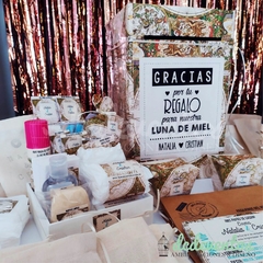 COMBO BODA: INVITACIONES + BUZÓN + 2 KITS DE BAÑO + TARJETITAS - comprar online