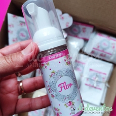 Kit de Toilette 15 años Femenino Deluxe [PEDILO CON TU DISEÑO FAVORITO] - DCD Eventos® - Casamientos y fiestas temáticas
