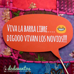 Kit para Photobooth de colores con emoticones - 25 Accesorios para el rincón de fotos - DCD Eventos® - Casamientos y fiestas temáticas