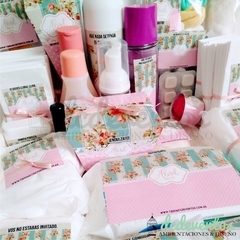 Kit de Toilette Femenino Premium 15 años [PEDILO CON TU DISEÑO FAVORITO] - tienda online