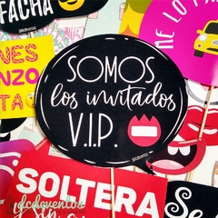 40 Carteles + 20 accesorios con frases para Photobooth - tienda online