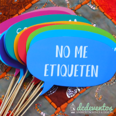 Kit para Photobooth de colores con emoticones - 25 Accesorios para el rincón de fotos