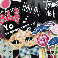 Kit 25 accesorios y carteles vintage photobooth con palitos de colores - comprar online