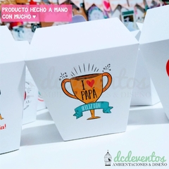 Imagen de Cajita con chocolates regalo para el Día del Padre