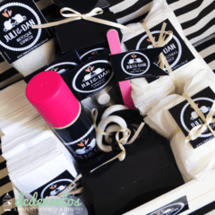 Kit de Toilette Femenino Deluxe [Pedilo con tu diseño favorito] - tienda online