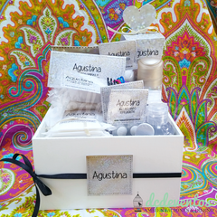 Kit de Toilette 15 años Femenino Deluxe [PEDILO CON TU DISEÑO FAVORITO] - comprar online