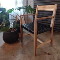 Silla trenzada en cuero cabecera