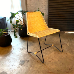 Silla con reborde natural