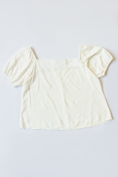 Blusa ALYA, Blusa cuello recta y mangas globo