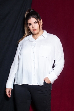 B827/1 Syes, Camisa Bolsillo Aplicado, Talles Grandes - tienda online