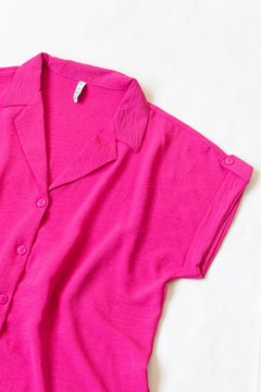 Blusa REA, Blusa con botones y presillas en mangas - comprar online