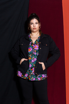 C100 Syes, Campera jean negra, Talles grandes - comprar online