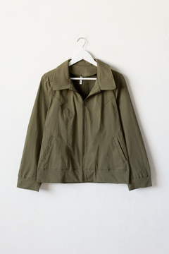 Campera ALEXIA, Campera con recortes y cierre desmontable