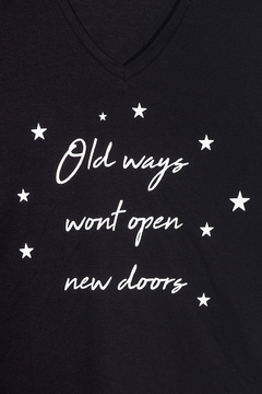 R1100/2/F Syes, Remera viscosa escote en v manga corta estampa old ways estrellas, Talles grandes en internet